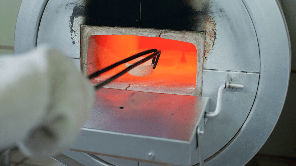 Ceramic sintering - thermal analysis
