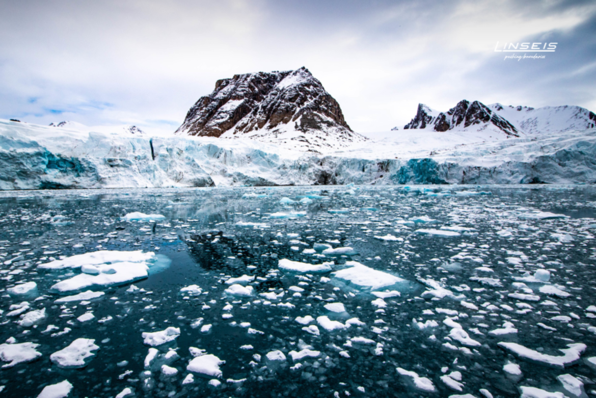 Arktisk Eis und Wasser